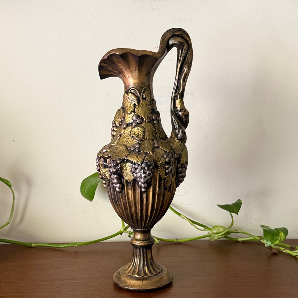 Vtg 1967 Arnels Ceramic jug vase pitcher 14 1/4" grape vine Perfect Beauty!